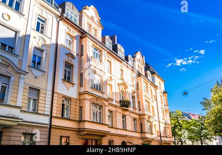 Jugendstilgebäude im historischen Zentrum von München Stockfoto