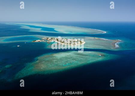 Bewohnte Insel Gulhi, Süd Male Atoll, Malediven, Indischer Ozean Stockfoto