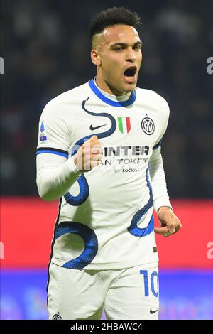 Salerno, Italien. 17th Dez 2021. Lautaro Martíne (FC Inter) während der Serie A zwischen US Salernitana und FC Internazionale im Stadio Arechi. FC Inter gewinnt 5:0. (Foto von Agostino Gemito/Pacific Press) Quelle: Pacific Press Media Production Corp./Alamy Live News Stockfoto