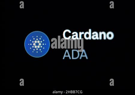 Villingen Schwenningen, Deutschland. 14th Dez 2021. Das Logo der Kryptowährung Cardano (ADA) ist auf der Handelsplattform Coinbase zu sehen. Kredit: Silas Stein//dpa/Alamy Live Nachrichten Stockfoto