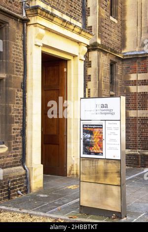 CAMBRIDGE, VEREINIGTES KÖNIGREICH - 18. Sep 2021: Das Museum für Archäologie und Anthropologie im Zentrum von Cambridge Stockfoto