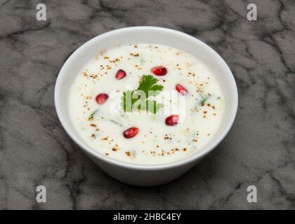 Palak krishmisch indisches Essen Stockfoto