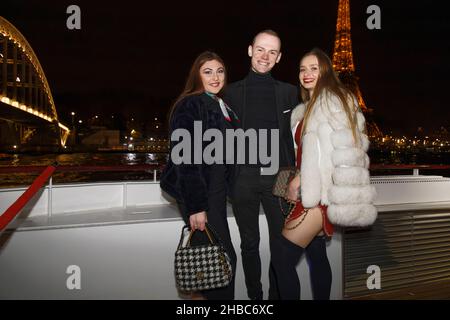 Paris, Frankreich.11th Dez, 2021. Cocktail organisiert von Jeremy Bellet an Bord der Josephine Yacht zugunsten der Seropotes am 11. Dezember in Paris. Stockfoto