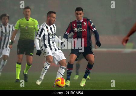 Bologna, Italien. 18th Dez 2021. Bologna Vs. Juventus im Renato Dall'Ara Stadion - Bologna, Italien, 18. Dezember 2021 - Foto: Stringer Credit: Independent Photo Agency/Alamy Live News Stockfoto