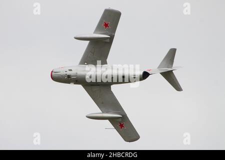 N104CJ, ein WSK-Mielec sblim-2 (ein lizenzpflichtiges Mikoyan-Gurevich MiG-15UTI), vom Royal Norwegian Air Force Historical Squadron, bei East Fortune. Stockfoto