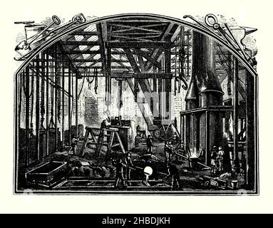 Eine Gravur einer alten viktorianischen Metallgießerei. Rechts sind die Öfen zum Schmelzen von Metall und Vordergrundarbeiter, die geschmolzenes Metall in Formen gießen. Handgekröpfte Krane und Hebezeuge sind gut sichtbar. Es stammt aus einem viktorianischen Buch der 1890s über Entdeckungen und Erfindungen während des 1800s. Eine Gießerei ist eine Fabrik oder Werkstatt, die Metallgussteile herstellt. Metalle werden in Formen gegossen, indem sie in einem Ofen zu einer Flüssigkeit schmelzen, das Metall in eine Form gießen und das Formmaterial entfernen, nachdem das gekühlte Metall verfestigt wurde und das Gussmetall in der gewünschten Form oder Konstruktion zurückbleibt. Stockfoto