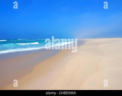 Leerer Paradiesstrand Praia de Sao Jacinto im Norden Portugals Stockfoto