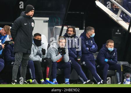 Jack Grealish #10 von Manchester City sitzt am 12/19/2021 auf der Bank. (Foto von Mark Cosgrove/News Images/Sipa USA) Quelle: SIPA USA/Alamy Live News Stockfoto