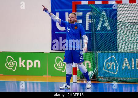 ZEIST, NIEDERLANDE - 19. DEZEMBER: Torwart Barry de Wit aus den Niederlanden beim internationalen Futsal-Turnier der Männer zwischen den Niederlanden und Belgien auf dem KNVB Campus am 19. Dezember 2021 in Zeist, Niederlande (Foto: Marcel ter Bals/Orange Picles) Stockfoto