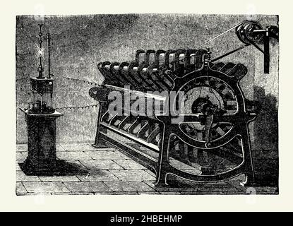 Eine alte Gravur einer Alliance Machine, ein magneto-elektrisches Gerät von 1870. Es stammt aus einem viktorianischen Buch der 1890s über Entdeckungen und Erfindungen während des 1800s. Hier erzeugen die Spulen und Magnete der Bandmaschine einen Lichtbogen. Der belgische Elektroingenieur Floris Nollet (1794–1853) wurde vor allem für die Erzeugung von Lichtbogenbeleuchtung bekannt und gründete zur Herstellung seiner Maschinen das britisch-französische Unternehmen Société de l'Alliance. Ein Magneto ist ein elektrischer Generator, der mit Permanentmagneten regelmäßige Impulse von Wechselstrom erzeugt. Stockfoto