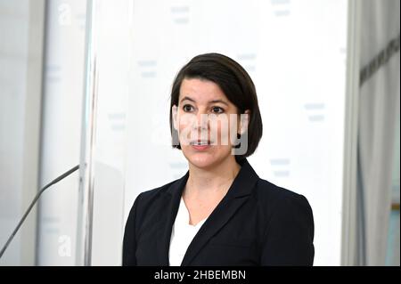 Präsentation der landesweiten COVID-Krisenkoordination im Bundeskanzleramt mit Chief Medical Officer Katharina Reich Stockfoto