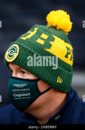 London, Großbritannien. 19th Dez 2021. LONDON, England - DEZEMBER 19: Tottenham Hotspur-Fans mit Masken während der Premier League zwischen Tottenham Hotspur und Liverpool im Tottenham Hotspur-Stadion, London, England am 19th. Dezember 2021 Credit: Action Foto Sport/Alamy Live News Stockfoto