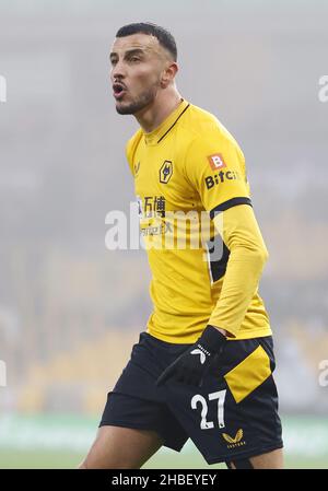 Wolverhampton, England, 19th. Dezember 2021. Romain Saiss von Wolverhampton Wanderers während des Premier League-Spiels in Molineux, Wolverhampton. Bildnachweis sollte lauten: Darren Staples / Sportimage Stockfoto