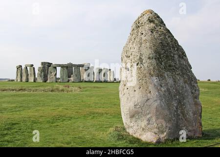 Stonehenge, ein prähistorisches Denkmal auf der Salisbury Plain in Wiltshire, England Stockfoto