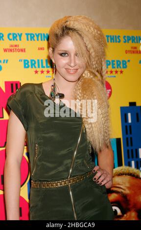 Esmee Denter bei der Premiere von Anuvahood am Empire Leicester Square, London. Stockfoto