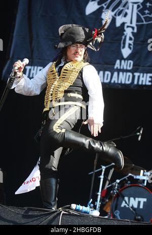 Adam Ant spielt live beim Hard Rock Calling Music Festival im Hyde Park, London. Stockfoto