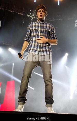 Liam Payne of One Direction auf der Bühne während des Capital FM Jingle Bell Ball 2011 in der O2 Arena, London. Stockfoto