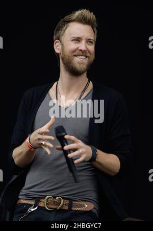 Charles Kelley von Lady Antebellum tritt am Samstag, den 14,2012. Juli, auf der Bühne des Hard Rock Calling Day 2 im Hyde Park auf. Stockfoto