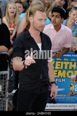 Ronan Keating bei der Ankunft beim Weltprimierer von Keith Lemon The Film im Odeon West End, Leicester Square in London. Stockfoto