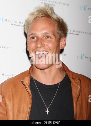 Jamie Laing nimmt an der „Made in Chelsea“-Premiere von Millie Mackintosh mit der Nouveau Beauty Group im Sanctum Hotel, Soho in London Teil. Stockfoto