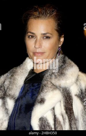 Yasmin Le Bon Ankunft in Chanel: Little Black Jacket Privatansicht in der Saatchi Gallery an der Kings Road in London. Stockfoto