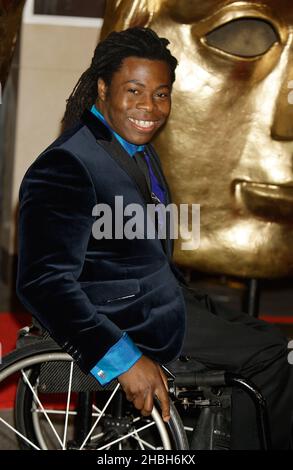 Ade Adepitan bei den British Academy Games Awards im Hilton Hotel, Park Lane in London. Stockfoto