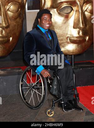 Ade Adepitan bei den British Academy Games Awards im Hilton Hotel, Park Lane in London. Stockfoto