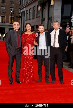 (L-R) Danny Boyle, Rosario Dawson, James McAvoy und Vincent Cassel nehmen an der Trance-Weltpremiere im Odeon am Leicester Square, London, Teil. Stockfoto