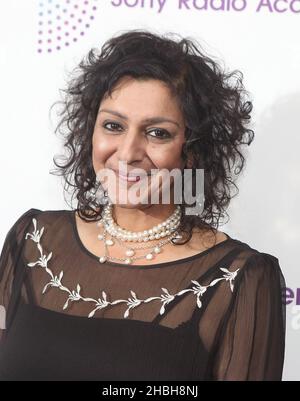 Meera Syal nimmt an den Sony Radio Academy Awards im Grosvenor House Hotel in London Teil. Stockfoto