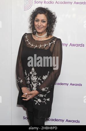 Meera Syal nimmt an den Sony Radio Academy Awards im Grosvenor House Hotel in London Teil. Stockfoto