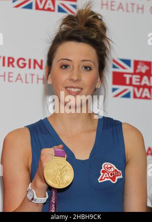 Jade Jones MBE nimmt am Team Event 2013 im Virgin Active Gym im Aldersgate in London Teil. Stockfoto