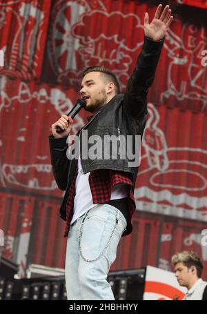 Liam Payne von One Direction tritt während des BBC Radio 1 Big Weekend Festivals in Glasgow, Schottland, auf der Bühne auf. Stockfoto