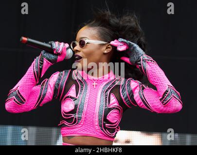 Azealia Bank spielt auf der Bühne des Wireless Festivals im Finsbury Park in London. Stockfoto