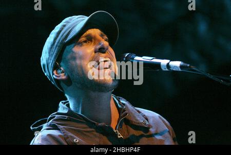 Der kanadische Singer-Songwriter Daniel Powter spielt seine erste UK-Tournee in der Carling Academy Islington, London Stockfoto