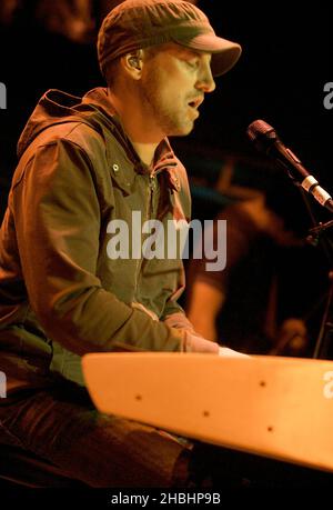 Der kanadische Singer-Songwriter Daniel Powter spielt seine erste UK-Tournee in der Carling Academy Islington, London Stockfoto