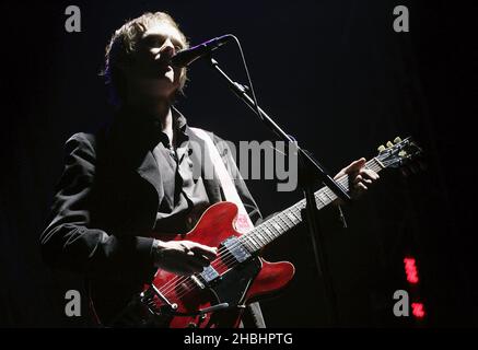A-Ha skandinavisches Pop-Trio treten zur Unterstützung ihres Albums 'Analogue' im Wembley Arena Pavilion in London auf. Stockfoto