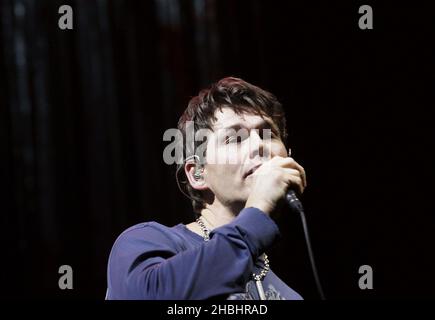 A-Ha skandinavisches Pop-Trio treten zur Unterstützung ihres Albums 'Analogue' im Wembley Arena Pavilion in London auf. Stockfoto