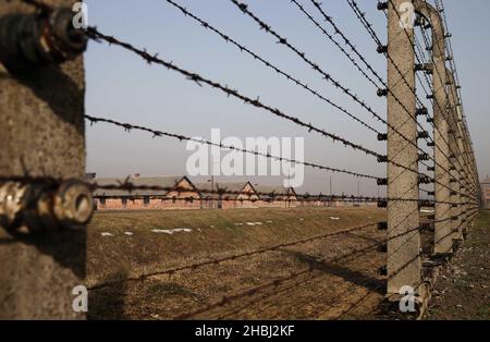 Oswiecim, Polen. 20th Dez 2021. Das ehemalige Nazi-deutsche Konzentrations- und Vernichtungslager Auschwitz II Birkeanu in Oswiecim einen Monat vor dem 77th. Jahrestag der Befreiung. Das größte deutsche Konzentrationslager Auschwitz-Birkenau wurde am 27. Januar 1945 von der Roten Armee befreit. (Bild: © Damian Klamka/ZUMA Press Wire) Stockfoto