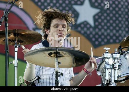 Die Delays treten am Sonntag auf der Bühne des Isle of Wight Festivals in Newport, Isle of Wight, auf. Stockfoto