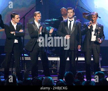 Westlife bei den World Music Awards 2004 in Las Vegas, USA. Stockfoto