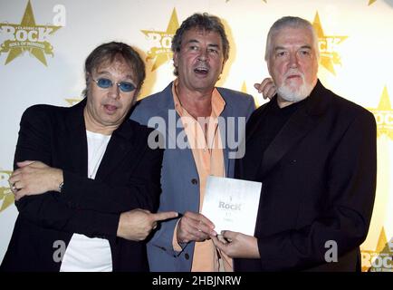 Deep Purple gewinnt den Preis für das Classic Album „Deep Purple for in Rock“ beim Classic Rock Roll of Honor, dem ersten Preis des Musikmagazins, am 4. Oktober 2005 im Cafe de Paris in London. Stockfoto