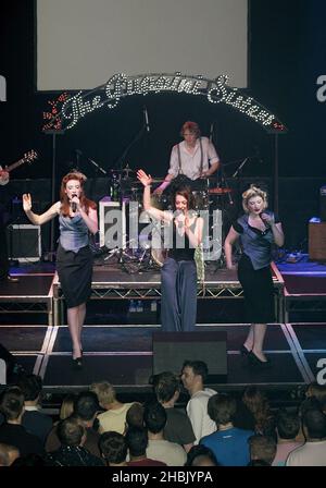 Die Puppini Sisters treten am 7. Juli 2006 im G-A-Y Astoria in London auf. Stockfoto