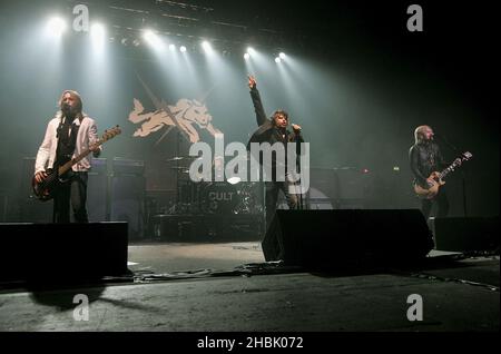 Ian Astbury und Billy Duffy vom Kult treten am 22. September 2006 an der Brixton Academy, London, auf. Stockfoto