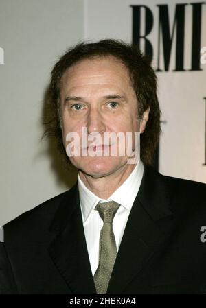 Ray Davies kommt bei den BT Digital Music Awards am 3. Oktober 2006 im Roundhouse in London an. Unterhaltung Stockfoto