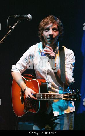 James Morrison tritt am 10. Dezember 2006 im Astoria in London auf. Stockfoto