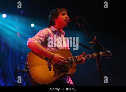 James Morrison tritt am 10. Dezember 2006 im Astoria in London auf. Stockfoto