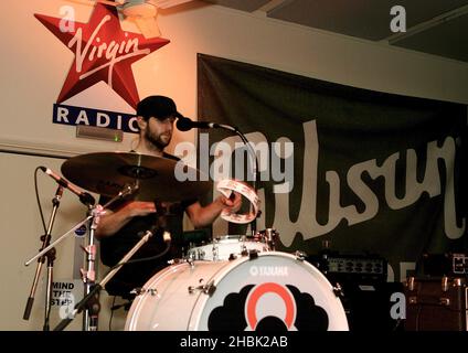 Keane spielt einen exklusiven Virgin Radio Gig in den Gibson Guitar Studios in London am 22/01/07. Stockfoto