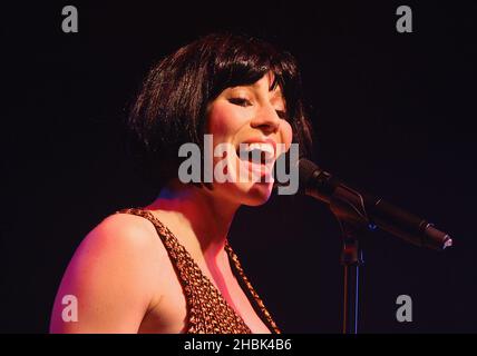 Natasha Bedingfield tritt im April 28,2007 im GAY Astoria in London auf. Stockfoto