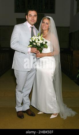 Braut Victoria Kruger & David Walliams in der St. Luke's Church in Hampstead während einer Skizze für das Friday Night Project (TX: Freitag, 1. Juni 2007, Channel 4 @ 2305), Samstag, 26. Mai 2007. Stockfoto