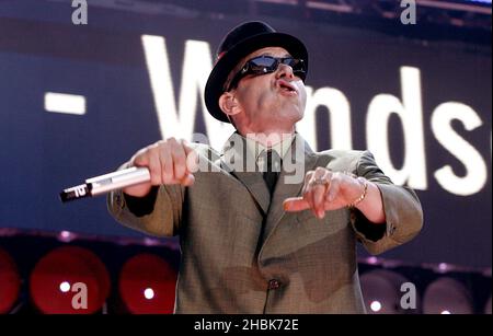 Die Beastie Boys treten während des Benefizkonzerts im Wembley Stadium, London, auf. Stockfoto